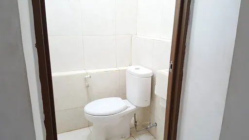 Penginapan Lestari Singaraja Bali 2