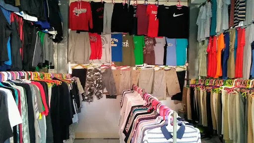 Pasar Loak Singaraja 4