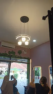Beauty salon wella 3