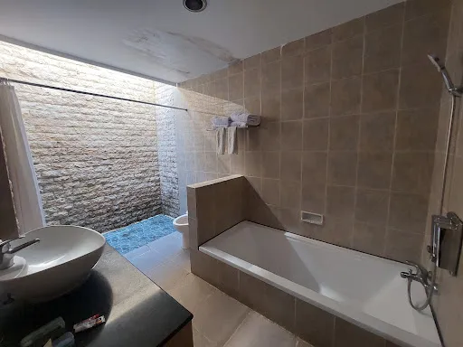 Hotel Puri Saron Baruna Beach Cottages 3