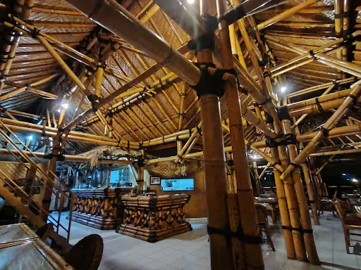 Warung Bambu Pemaron 1
