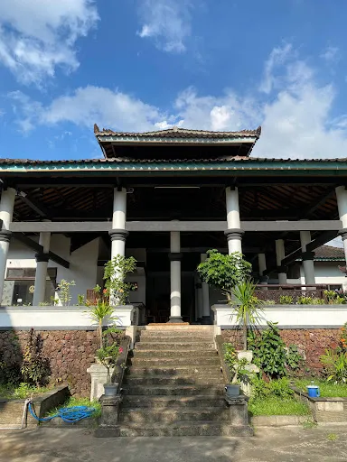 Hotel Putri Sari 3