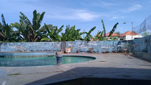 OYO 91042 Hawaina Hotel 2