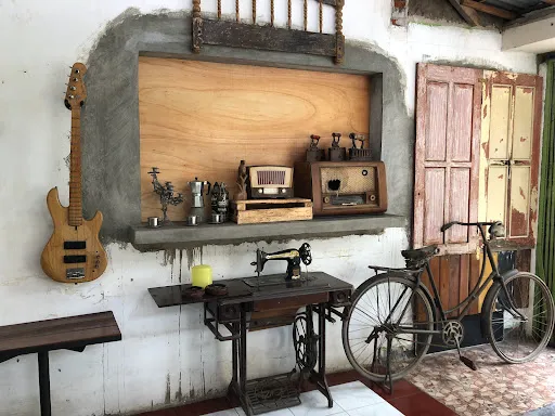 Kedai Etnik 1