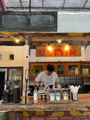 Kedai Etnik 2