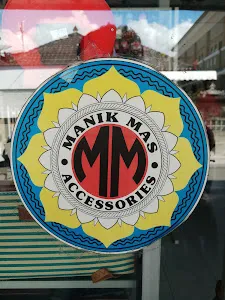 Manik Mas Accessories 1