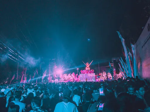 Tugu Singa Ambara Raja 3