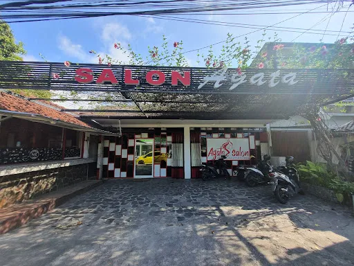 SALON AGATHA 2