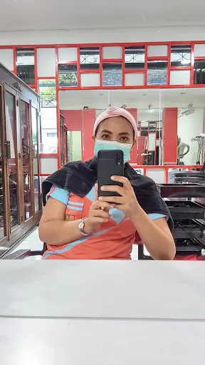 SALON AGATHA 3