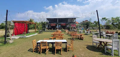 Demen Bar And Kitchen 2