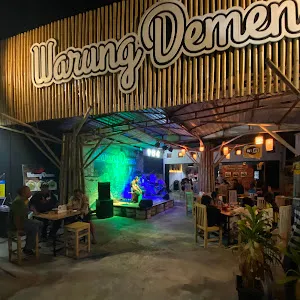 Demen Bar And Kitchen 3