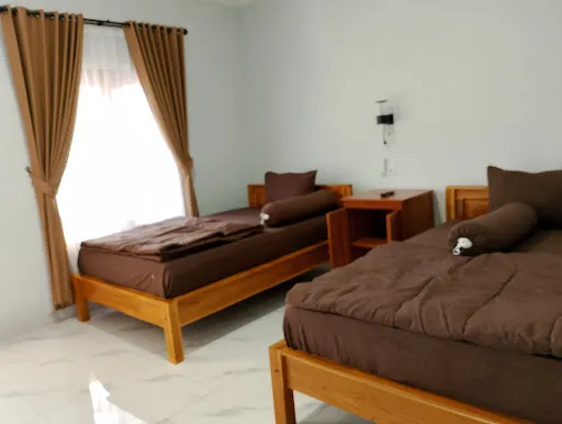 Merpati inn 4