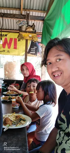 Kalibukbuk Traditional Food Court 1