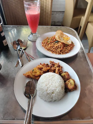 Warung Makan Dewi 1