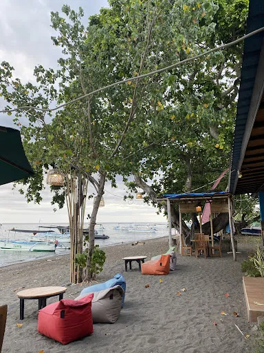 Warung Nemo Lovina 4