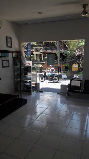 Arrows Dive Centre 2