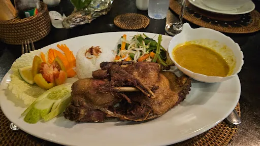Semina Restaurant 3