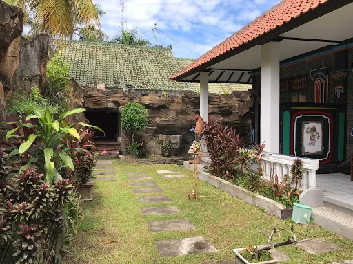 Pulestis Beach Hotel 3