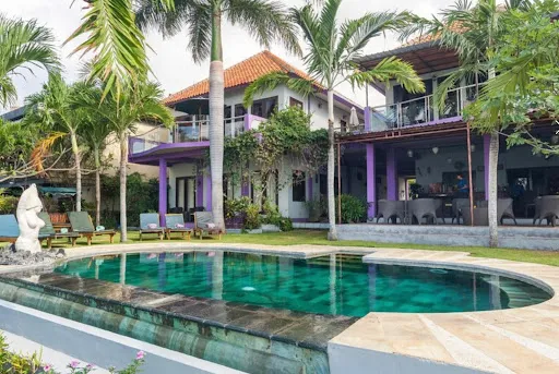 Dolphin Beach Bali Apartments 3