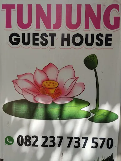 Tunjung guest house lovina beach 2