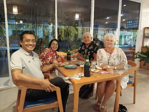Lemongrass Resto 3