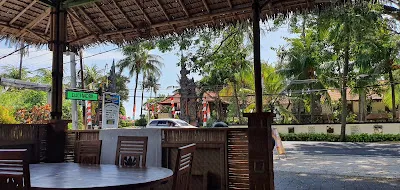 Warung Lotus Lovina 2