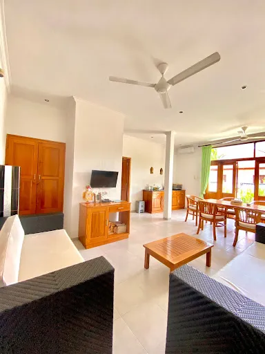 Villa seruni lovina 4