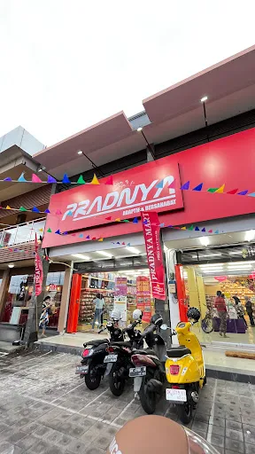 Pradnya Mart Singaraja 1