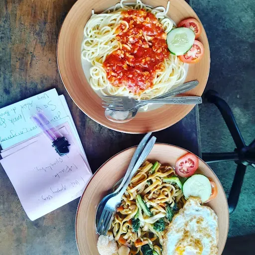 Warung Paradesa 2