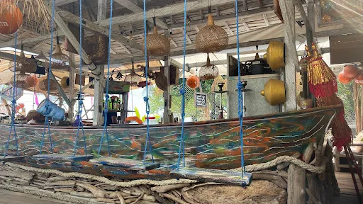 FunkyPlace Beach Bar & Grill 1