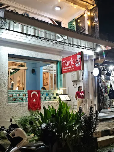 TÜRK restaurant & bar. 1