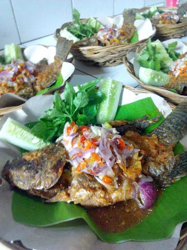 Warung Peni 1