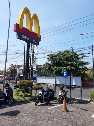 McDonald's Singaraja 4