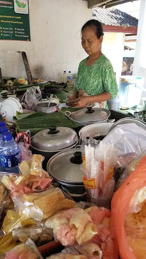 Rujak mbok luh tengking 4