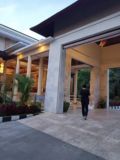 dr. Rio Putratama Achmad Faried ( Medical Doctor - GP ) 3