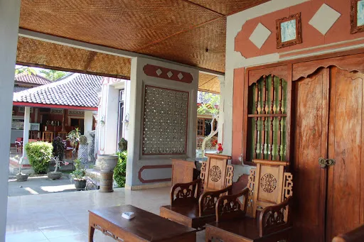 Hotel Indra Pura 4