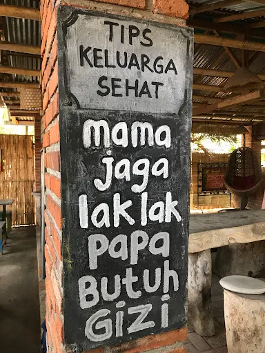 Warung Jaja Laklak Uenak 4