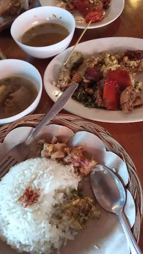 Warung Makan Neo Lovina 3