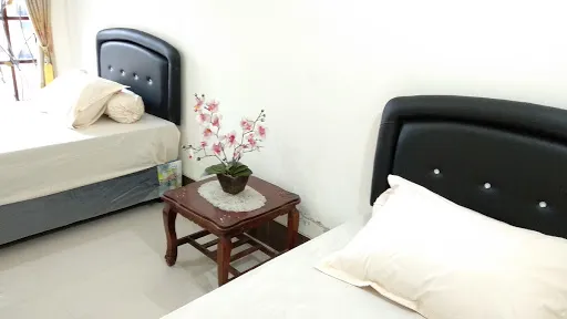 BALI ARTIFAC Guesthouse 1