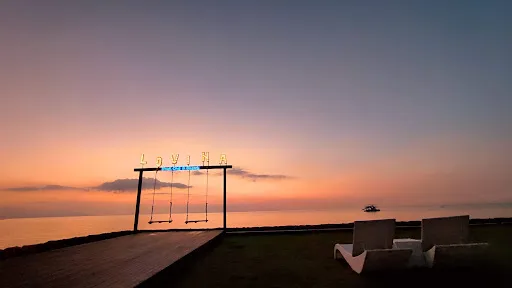 Sea Sky Beach Club Lovina 3