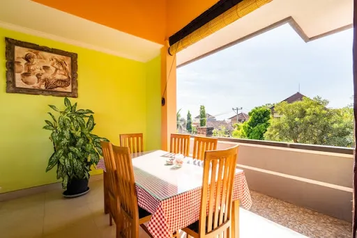 OYO 922 Pp Dream Guest House 3