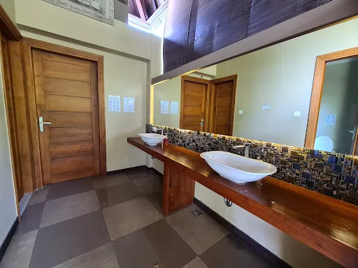 The Grand Villandra Resort 3