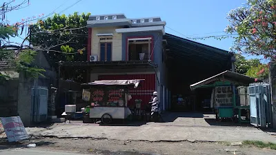 BAKMI AYAM "GEMBIRA" 3