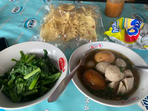 Bakso & Mie Ayam Solo "Monggo Mas" 2