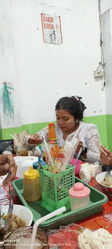 Bakso & Mie Ayam Solo "Monggo Mas" 3