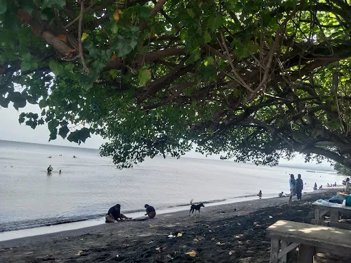 Pantai Tangguwisia Bali 1