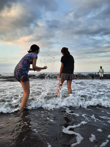 Pantai Tangguwisia Bali 3