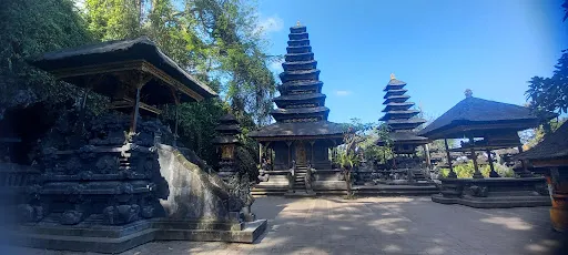 Nyoman Marsana Driver and Tour Guide 3