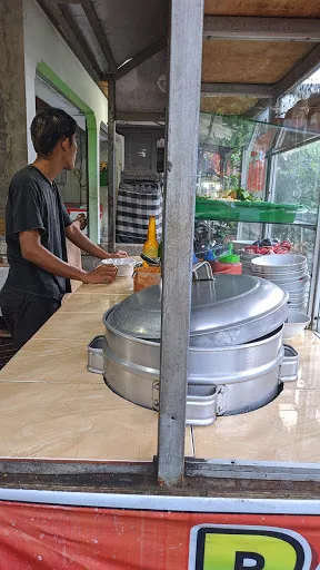 Mie Ayam & Bakso Solo Mas Hanung ll 3