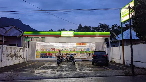 Tejakula mart 1